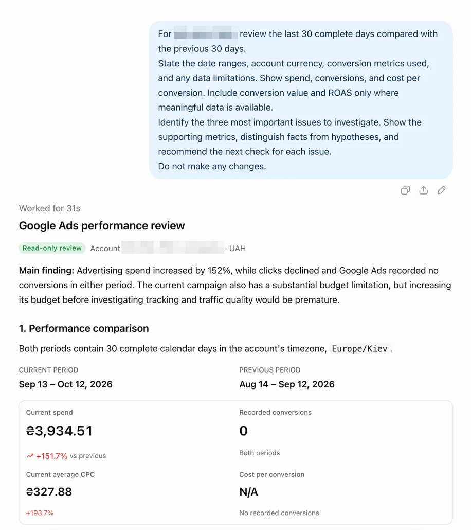 ChatGPT ejecuta una revisión de rendimiento de Google Ads de solo lectura mediante LoomaScale: dos periodos de 30 días comparados, gasto +151.7%, CPC promedio +193.7%, cero conversiones registradas, ID de cuenta difuminado